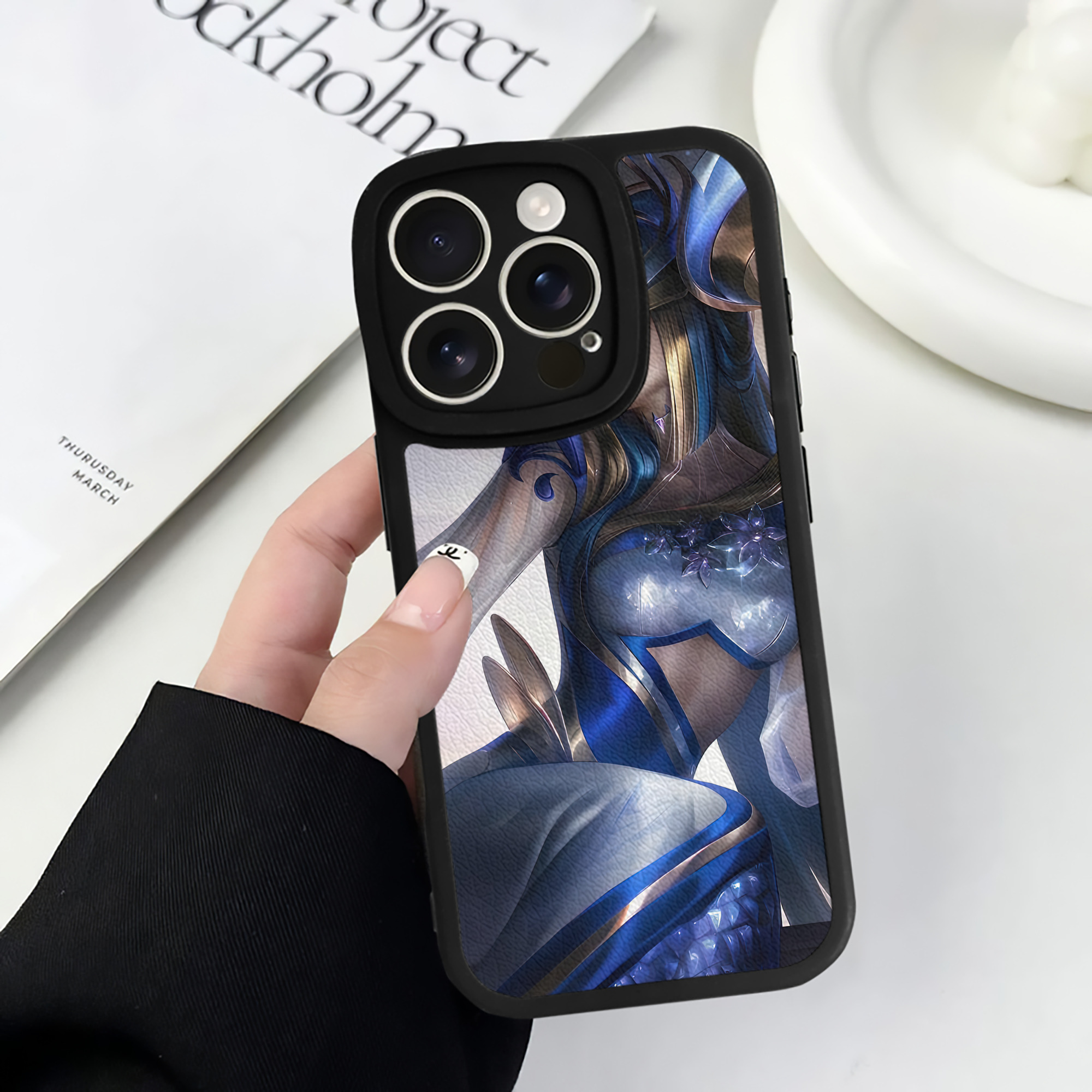 リーグ・オブ・レジェンド League of Legends LOL 【iPhone 16シリーズ対応】シリコンスマホケース（レザー調） 材質：シリコン